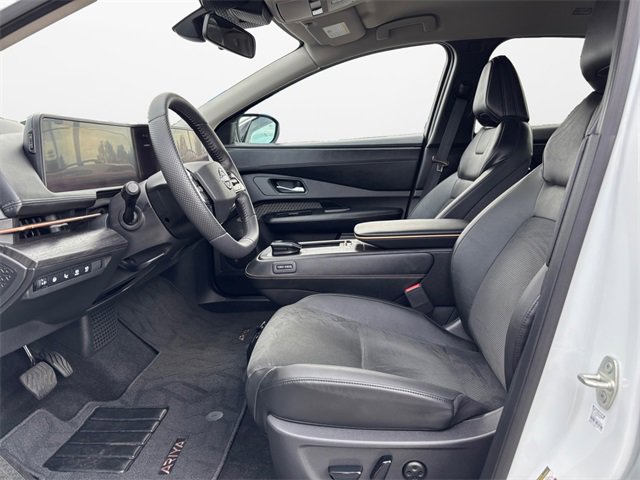 Used 2025 Nissan Ariya FWD image 9