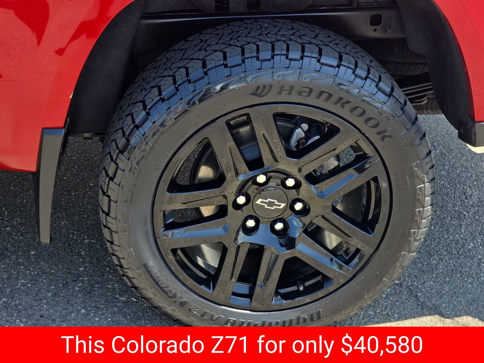 Used 2025 Chevrolet Colorado Z71 w/ Z71 Convenience Package 2 AWD/4WD image 38