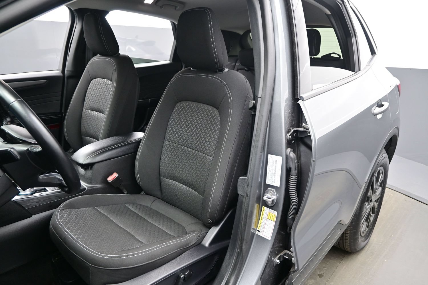 Used 2024 Ford Escape Active AWD/4WD image 15