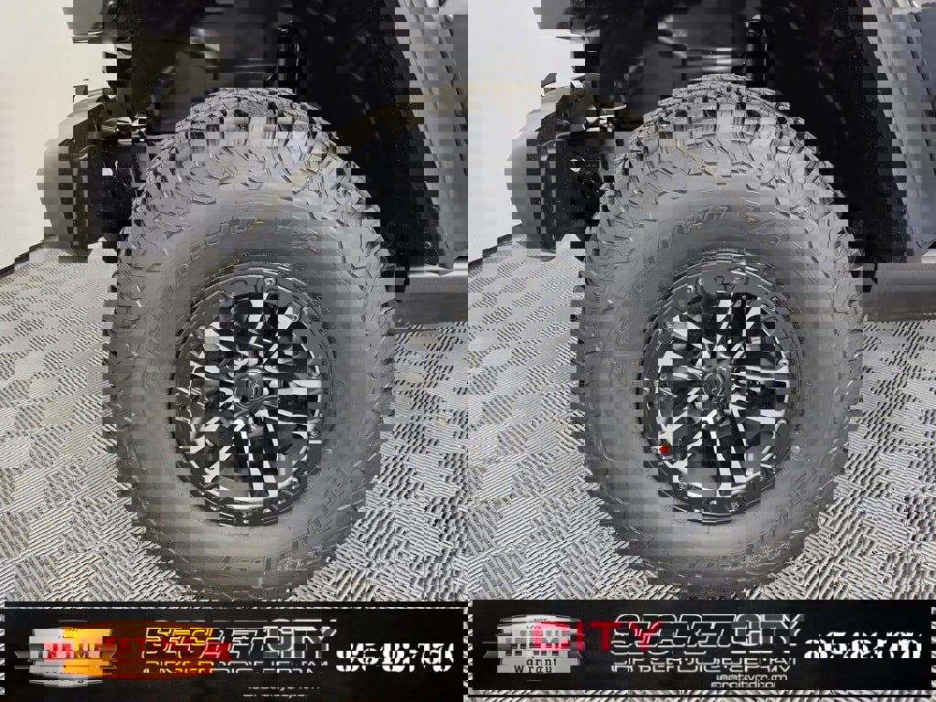 New 2026 Jeep Wrangler Unlimited Sport image 9