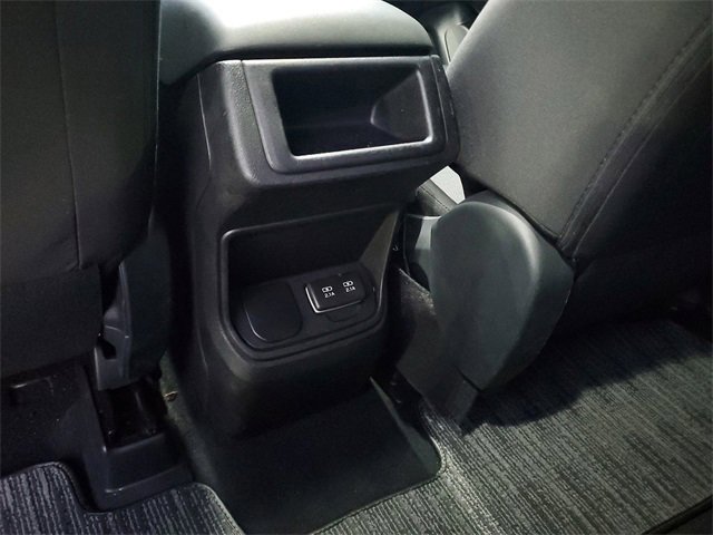 Used 2022 Subaru Ascent 8-Passenger image 16