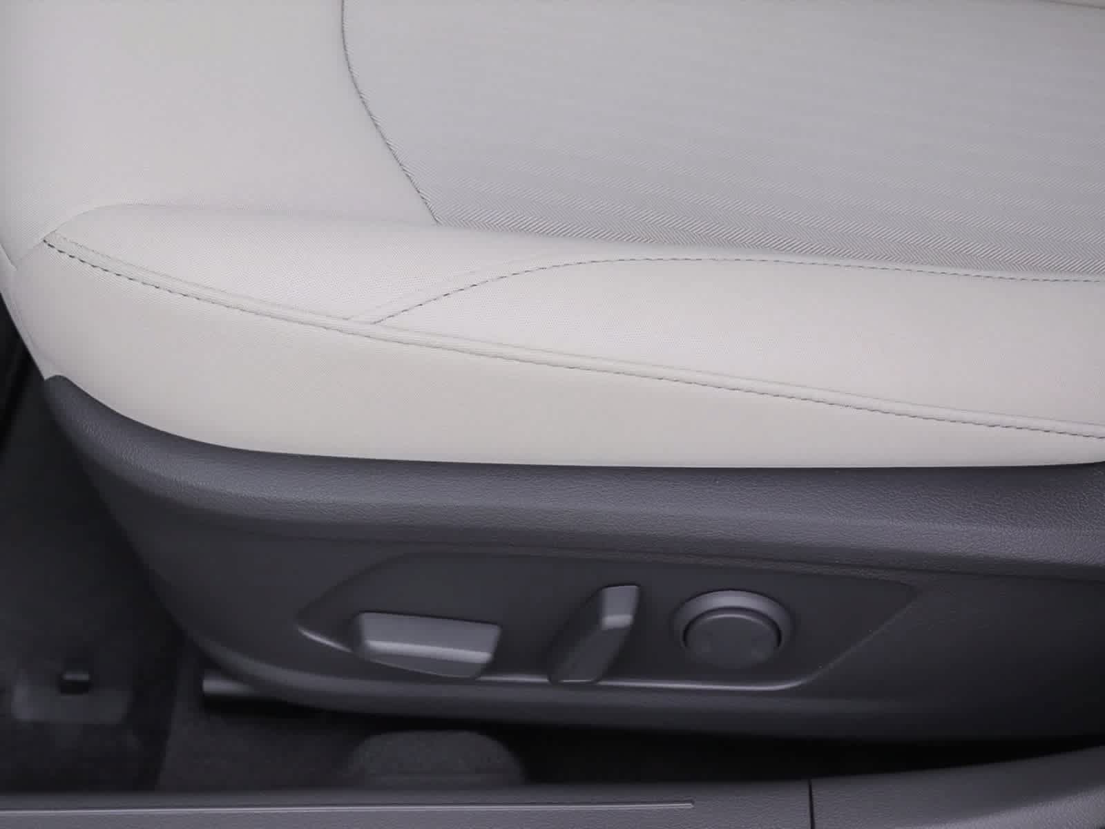 New 2026 Hyundai Sonata SEL FWD image 28