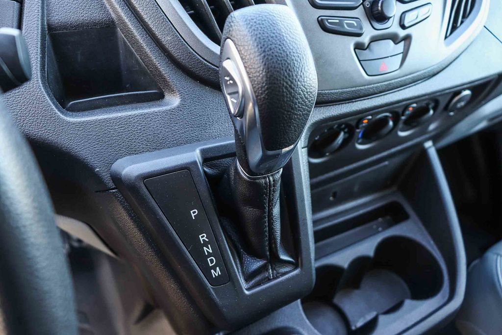 Used 2019 Ford Transit 250 130 Low Roof RWD image 28