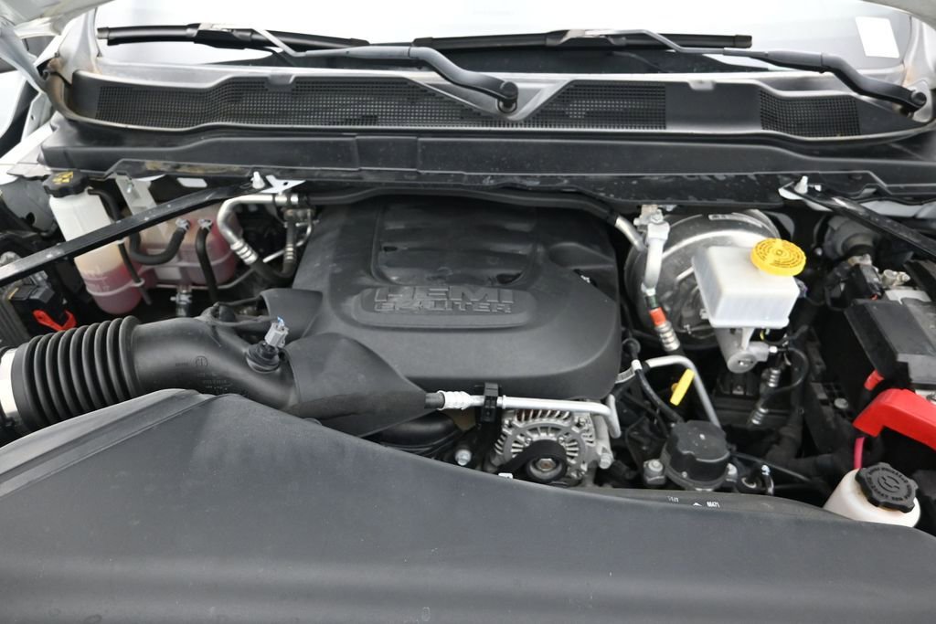 Used 2024 RAM 2500 Tradesman w/ Chrome Appearance Group AWD/4WD image 20