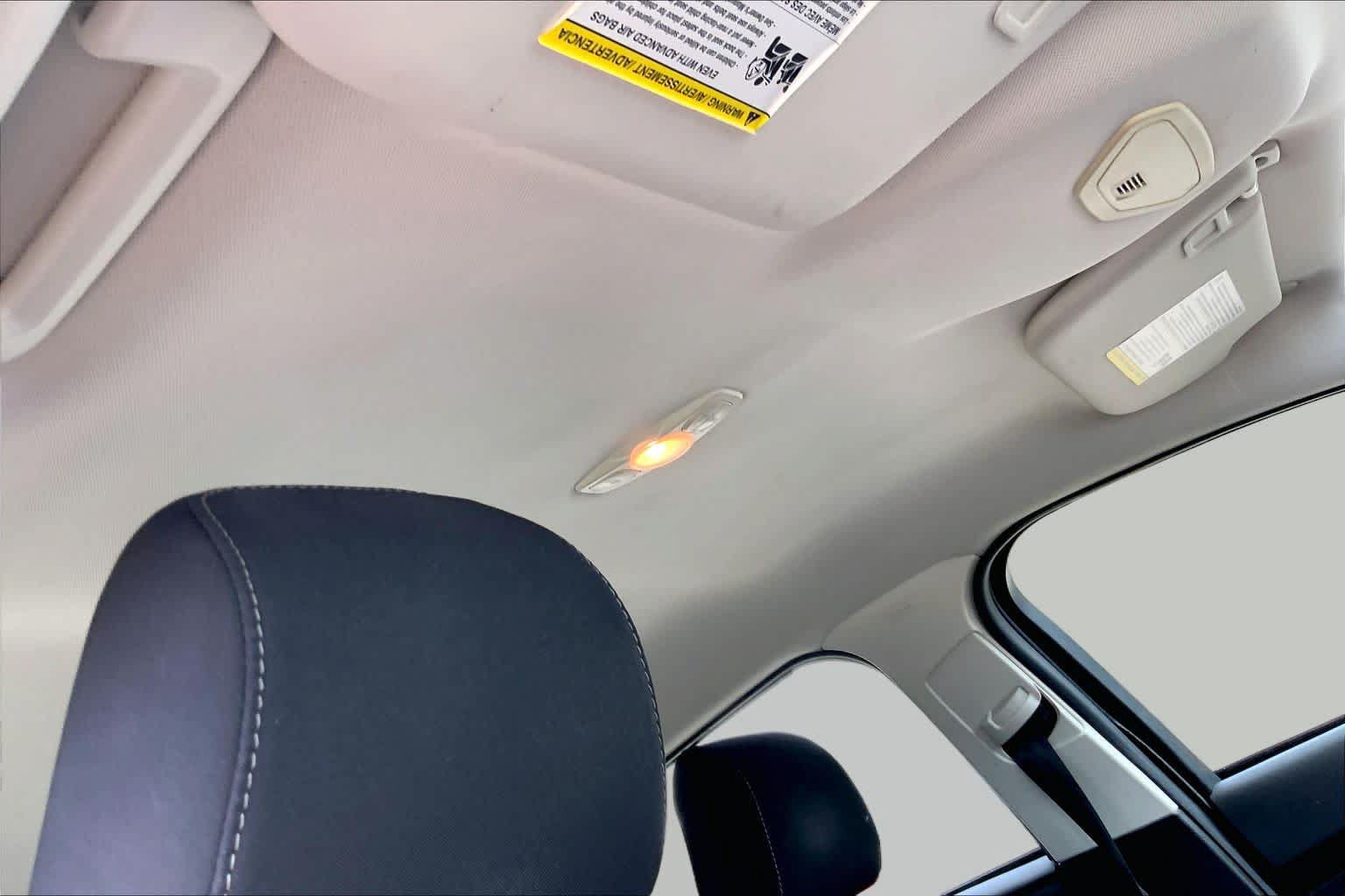 Used 2015 Ford Focus SE FWD image 14