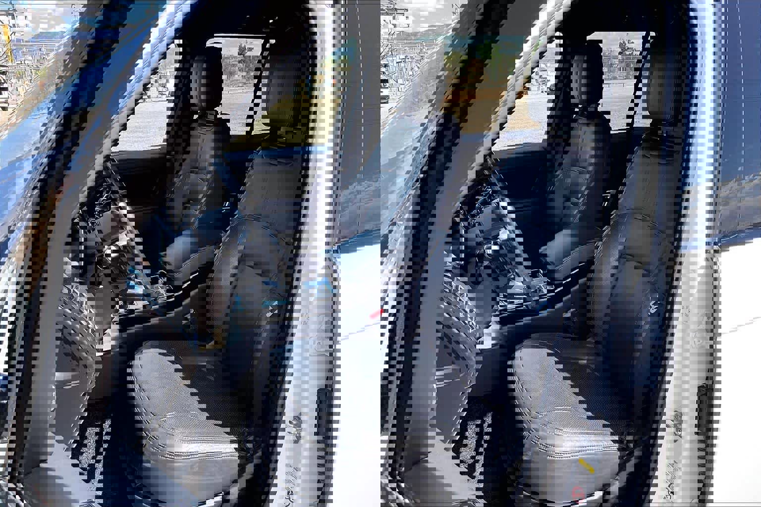 Used 2022 Land Rover Range Rover Westminster Edition image 8