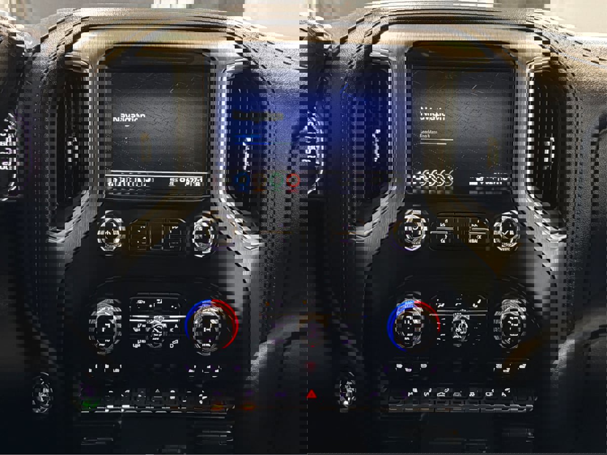 Used 2019 GMC Sierra 1500 Denali w/ LPO, GMC Protection Package image 29