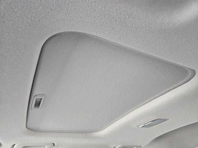 New 2026 Hyundai Venue SEL FWD image 18