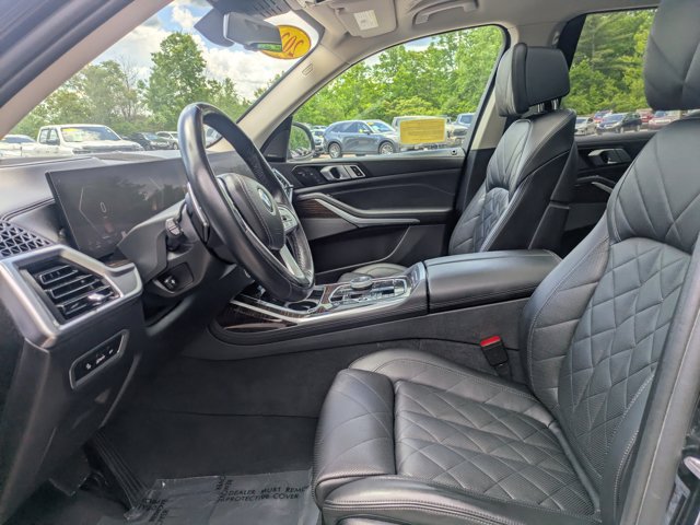 Used 2024 BMW X7 xDrive40i w/ Executive Package AWD/4WD image 17