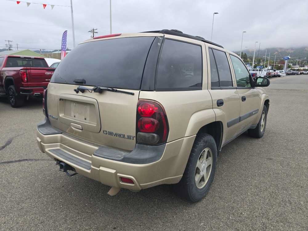 Used 2004 Chevrolet TrailBlazer LS w/ LS Preferred Equipment Group AWD/4WD image 17