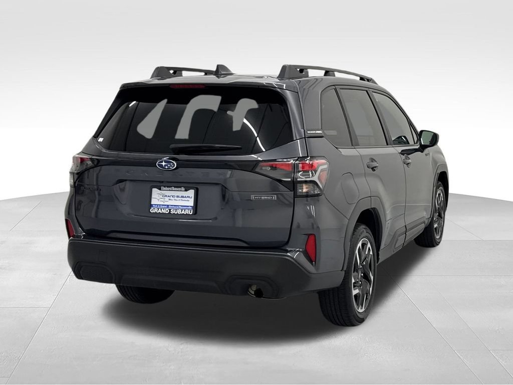 Used 2025 Subaru Forester Premium AWD/4WD image 7