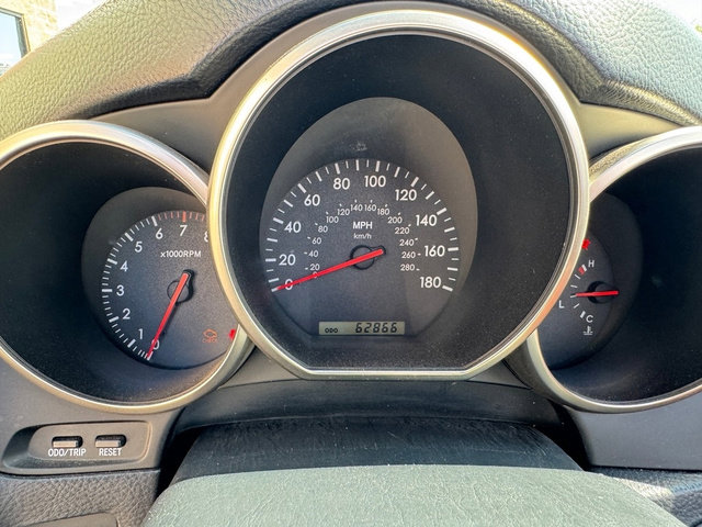 Used 2004 Lexus SC 430 Convertible image 25