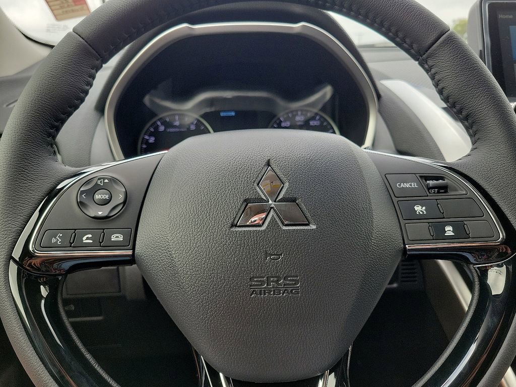 New 2025 Mitsubishi Eclipse Cross SE image 15