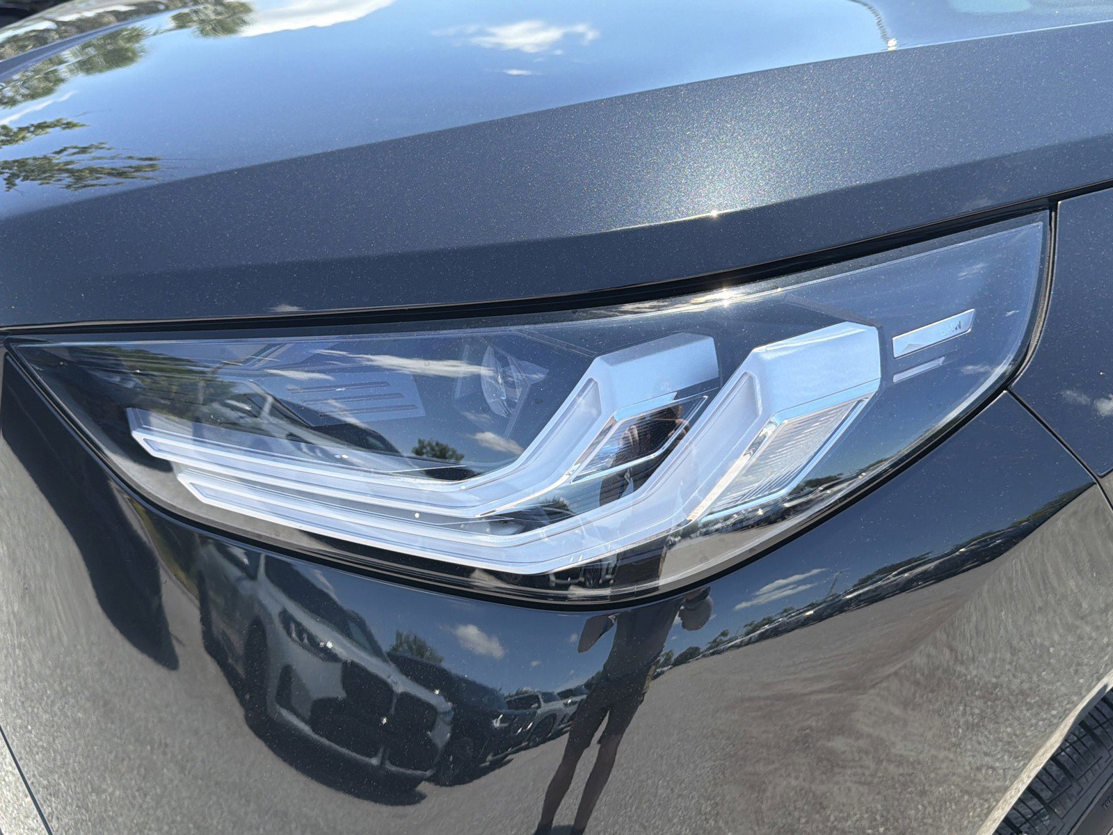New 2025 BMW X3 xDrive30i w/ Premium Package AWD/4WD image 9