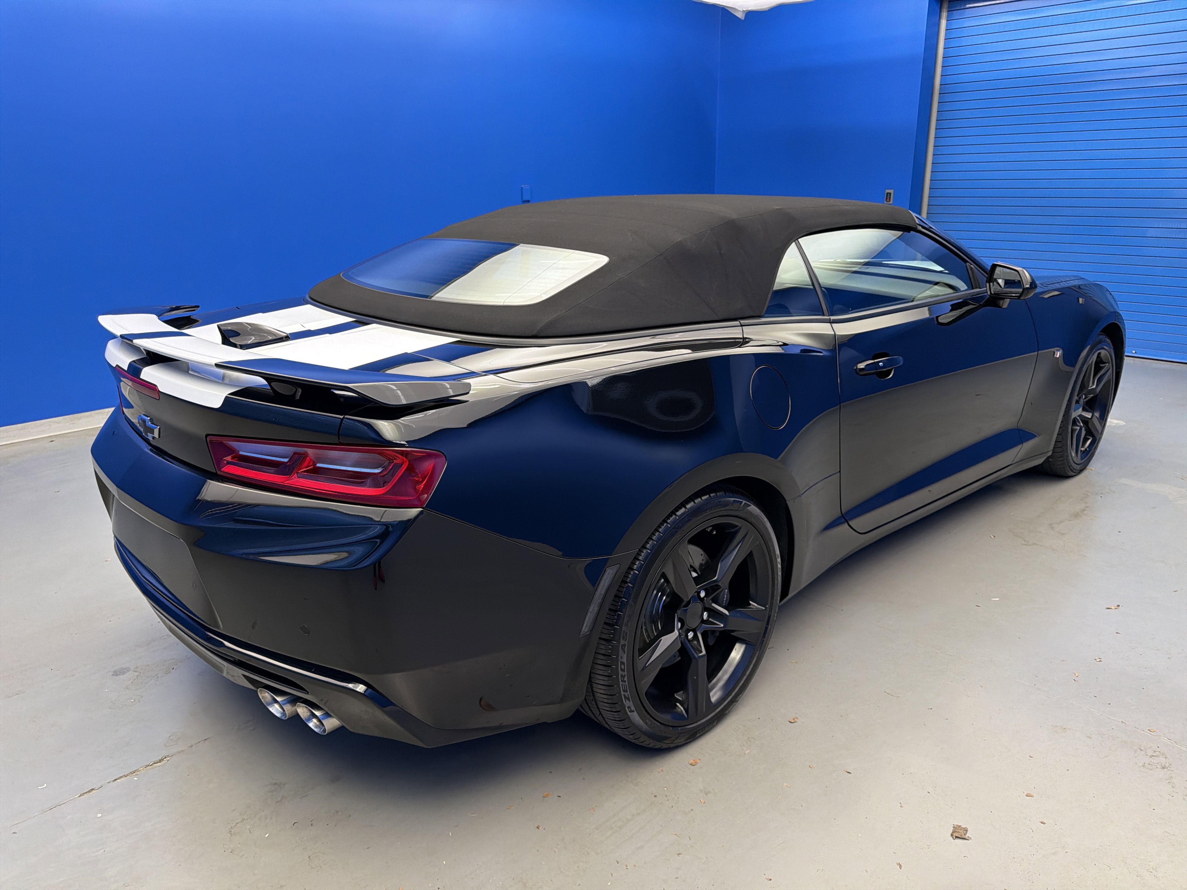 Used 2016 Chevrolet Camaro SS RWD image 7