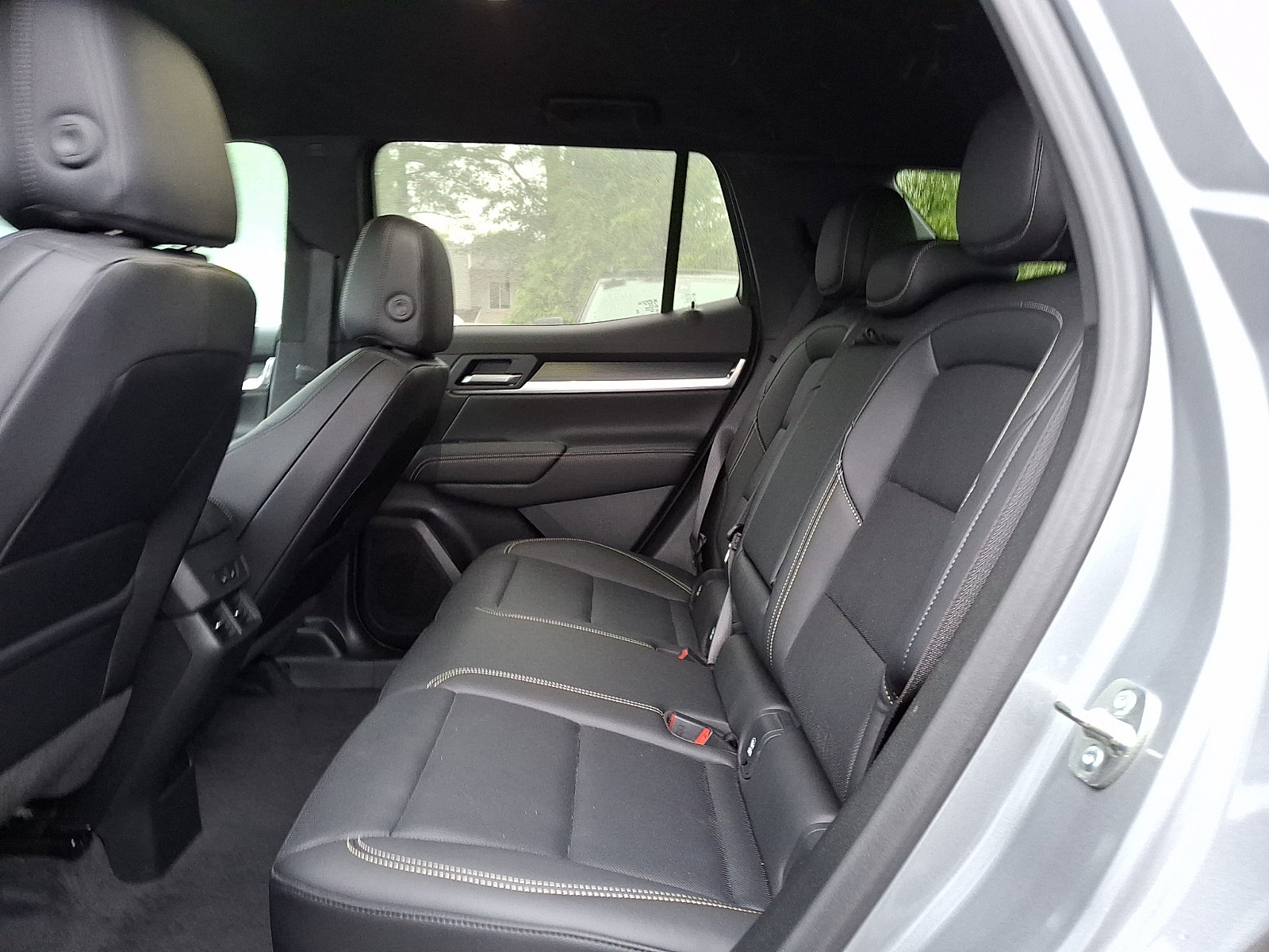 Certified 2026 GMC Terrain Elevation w/ Elevation Premium Package AWD/4WD image 10