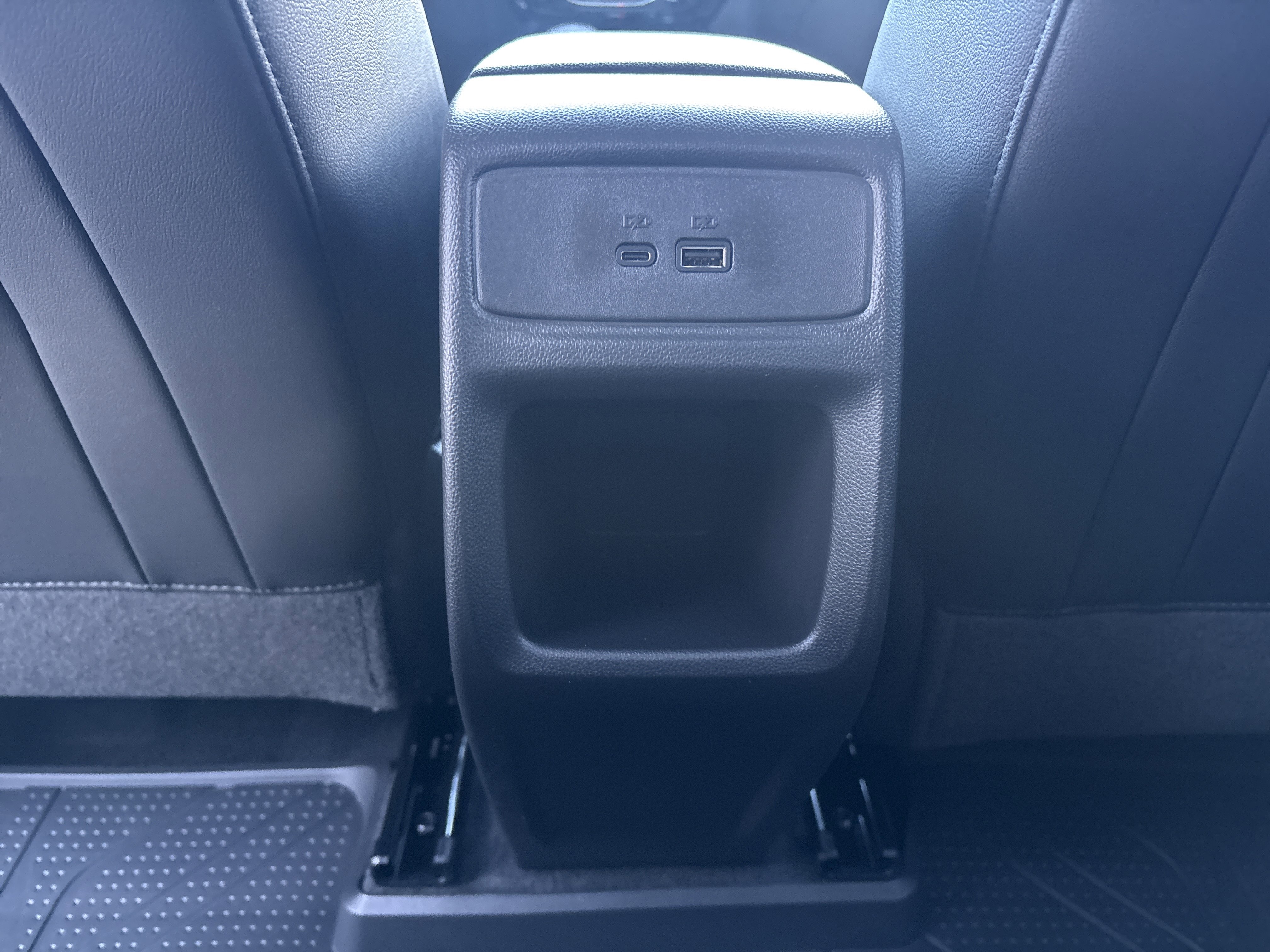 New 2026 Chevrolet Trax LT w/ Driver Confidence Package FWD image 17