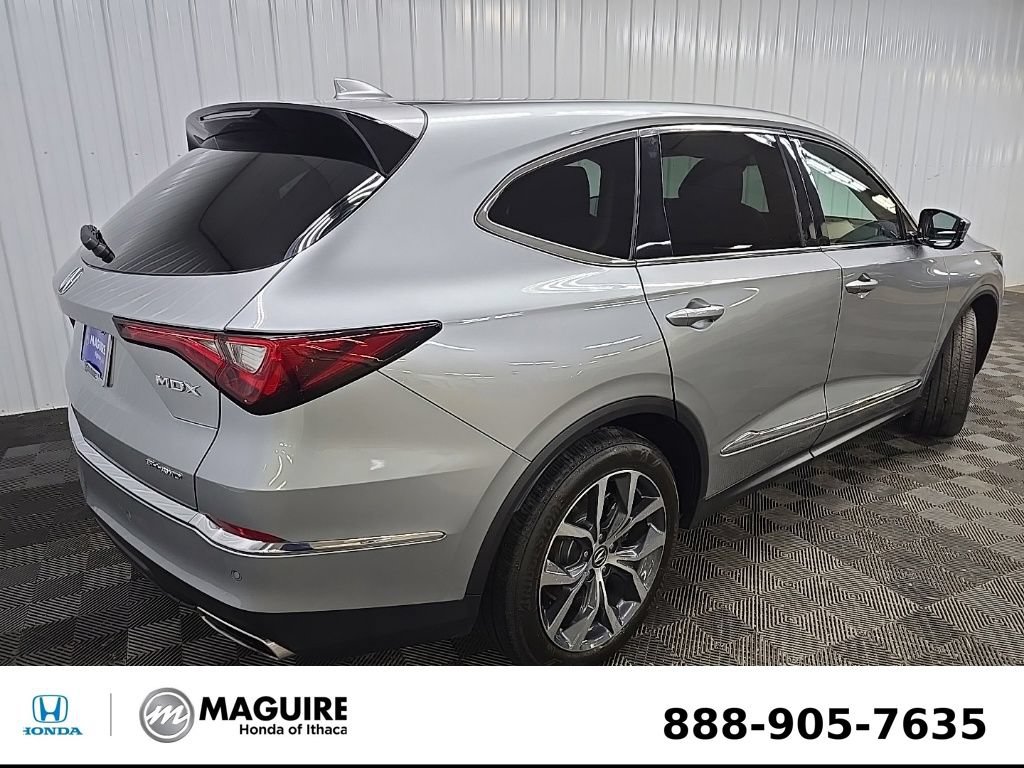 Used 2023 Acura MDX SH-AWD w/ Technology Package image 10