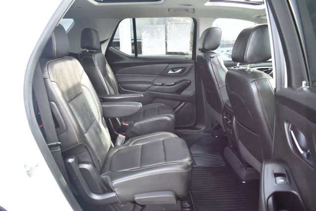 Used 2019 Chevrolet Traverse RS image 43