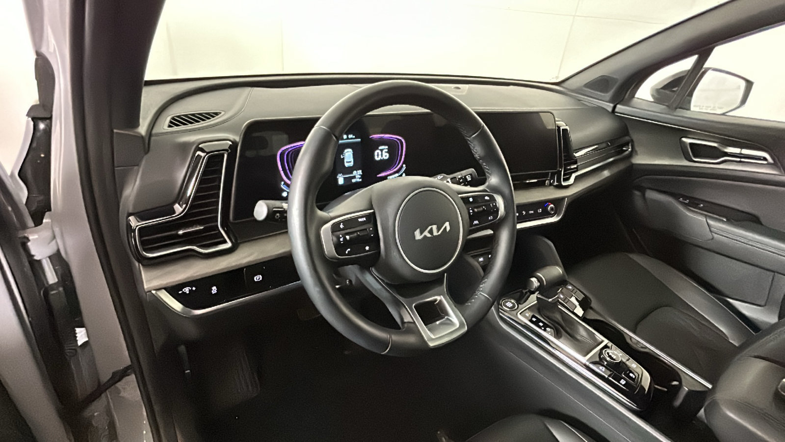 Used 2025 Kia Sportage X-Line AWD/4WD image 17