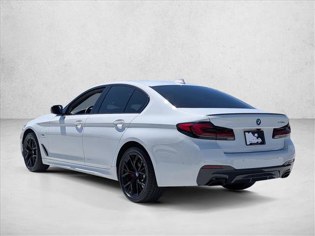 Used 2023 BMW 530e w/ M Sport Package image 8