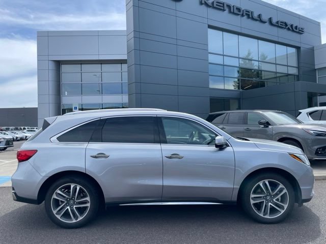 Used 2018 Acura MDX SH-AWD w/ Advance Package image 2