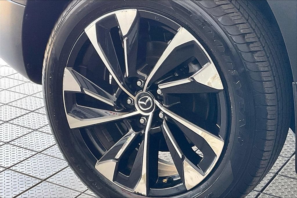 Used 2025 MAZDA CX-50 2.5 Hybrid w/ Premium Plus Pkg AWD/4WD image 35