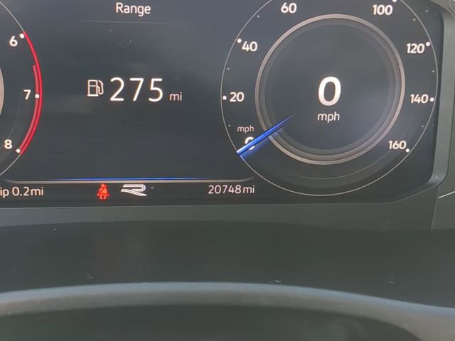 Certified 2022 Volkswagen Atlas Cross Sport SEL Premium R-Line AWD/4WD image 36