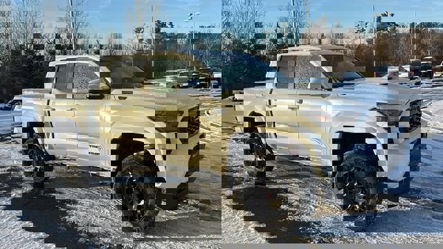 New 2026 Toyota Tacoma TRD Sport w/ TRD Sport Premium Package image 32