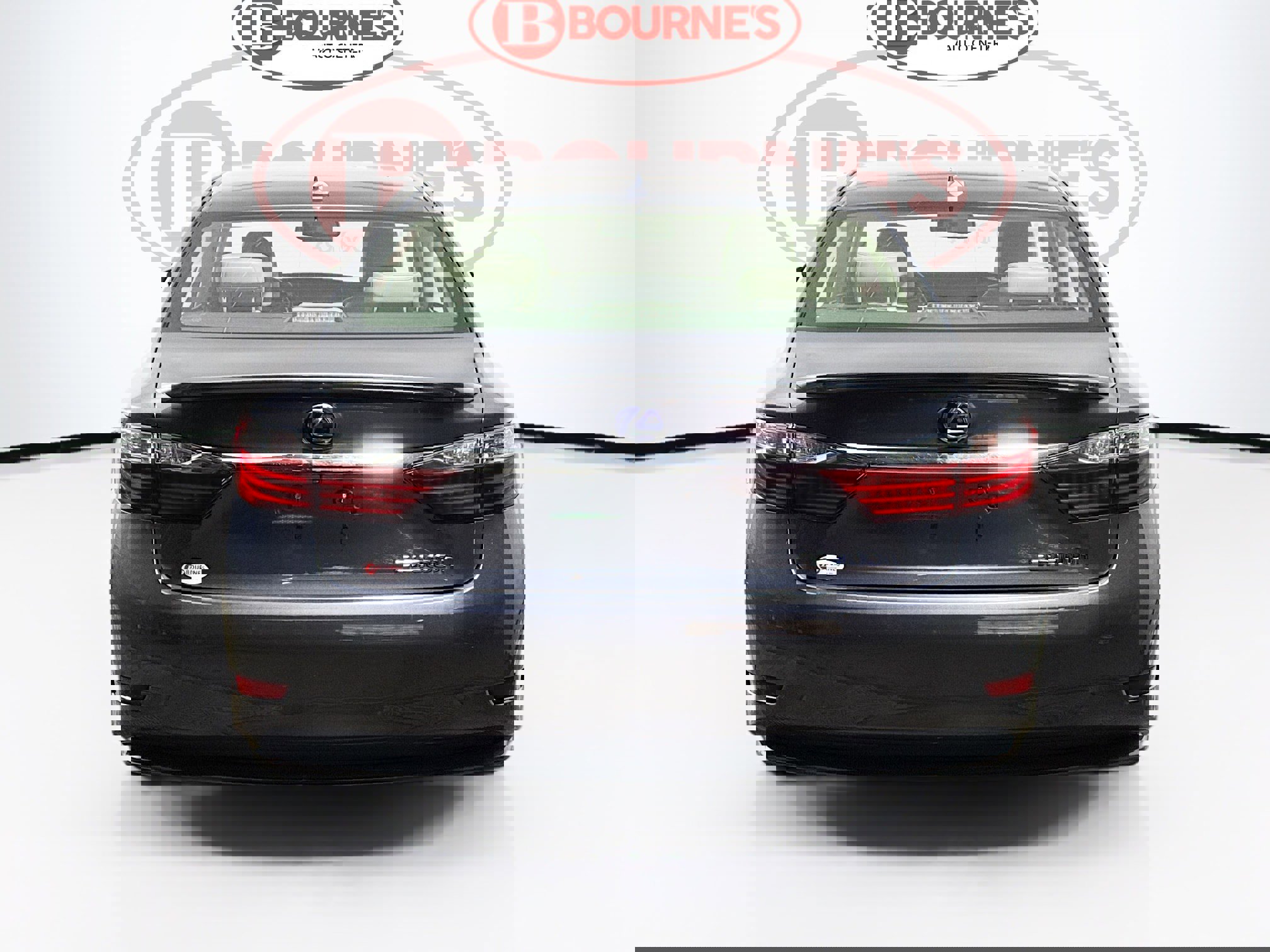 Used 2014 Lexus ES 300h w/ Premium Package w/Bamboo Trim FWD image 10