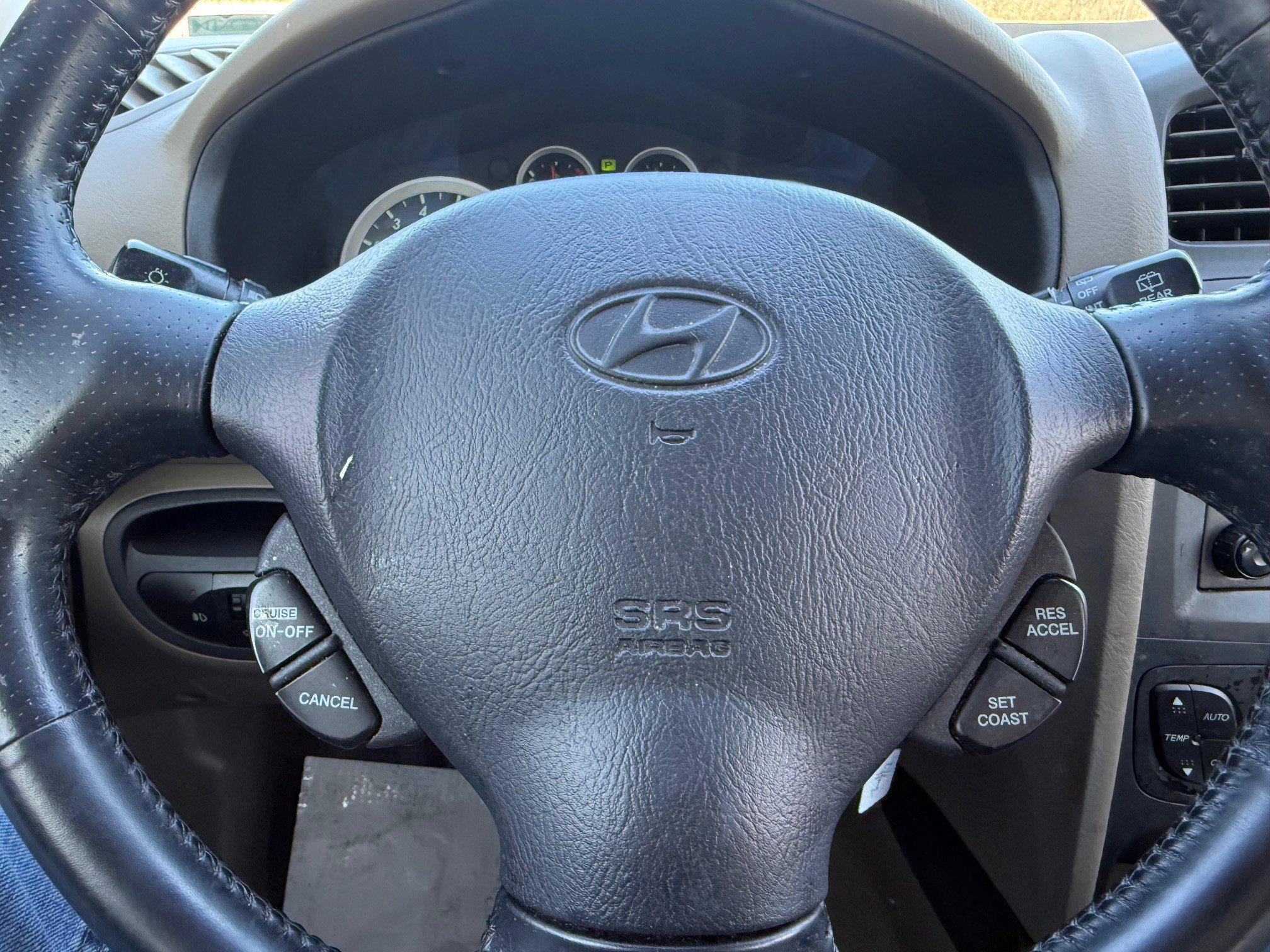 Used 2005 Hyundai Santa Fe LX image 15