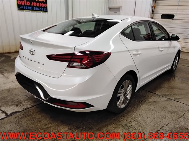 Used 2020 Hyundai Elantra SEL w/ Cargo Package (C1) FWD image 3