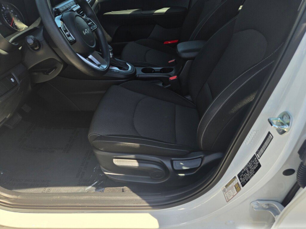 Used 2023 Kia Forte LXS FWD image 21