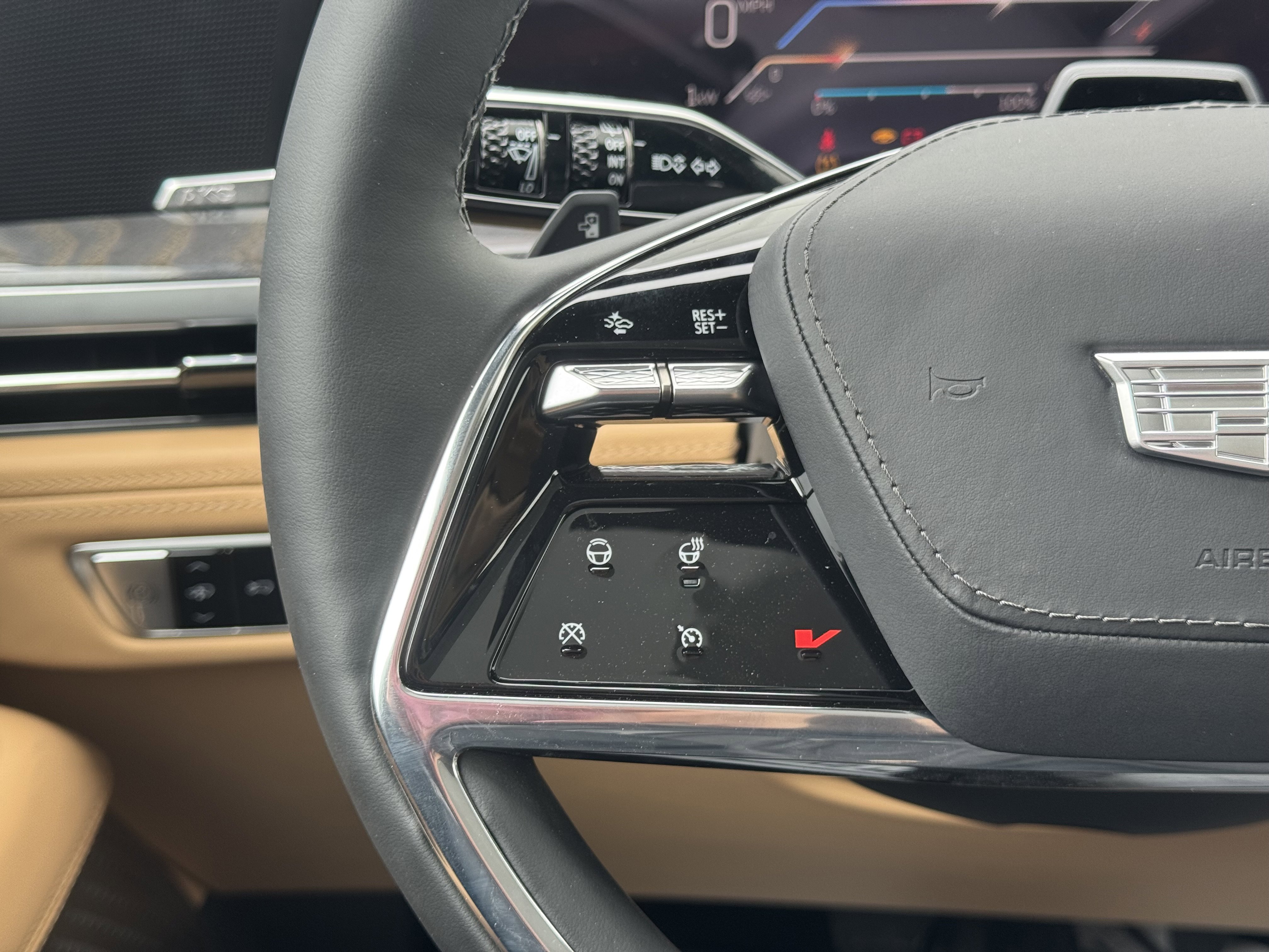 New 2025 Cadillac Escalade IQ Luxury 2 image 19