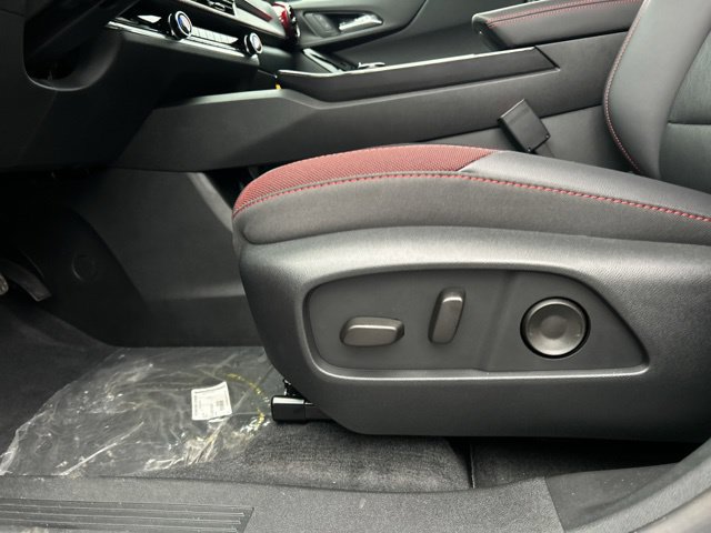 New 2027 Chevrolet Equinox RS w/ Convenience Package III AWD/4WD image 28