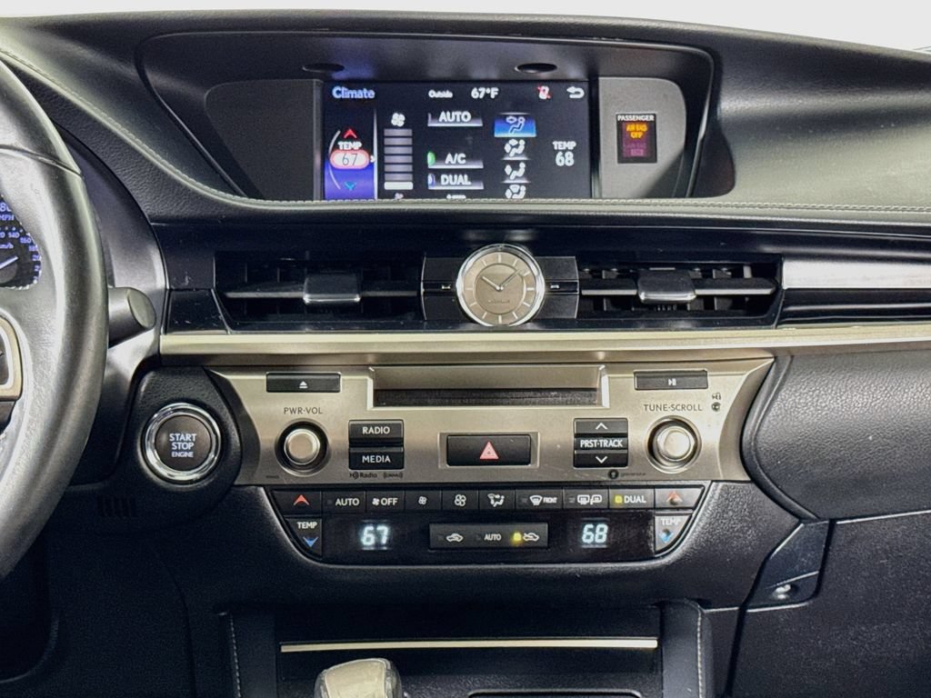 Used 2018 Lexus ES 350 w/ Accessory Package 2 FWD image 12