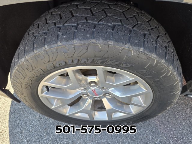 Used 2020 GMC Yukon SLT w/ Open Road Package AWD/4WD image 5
