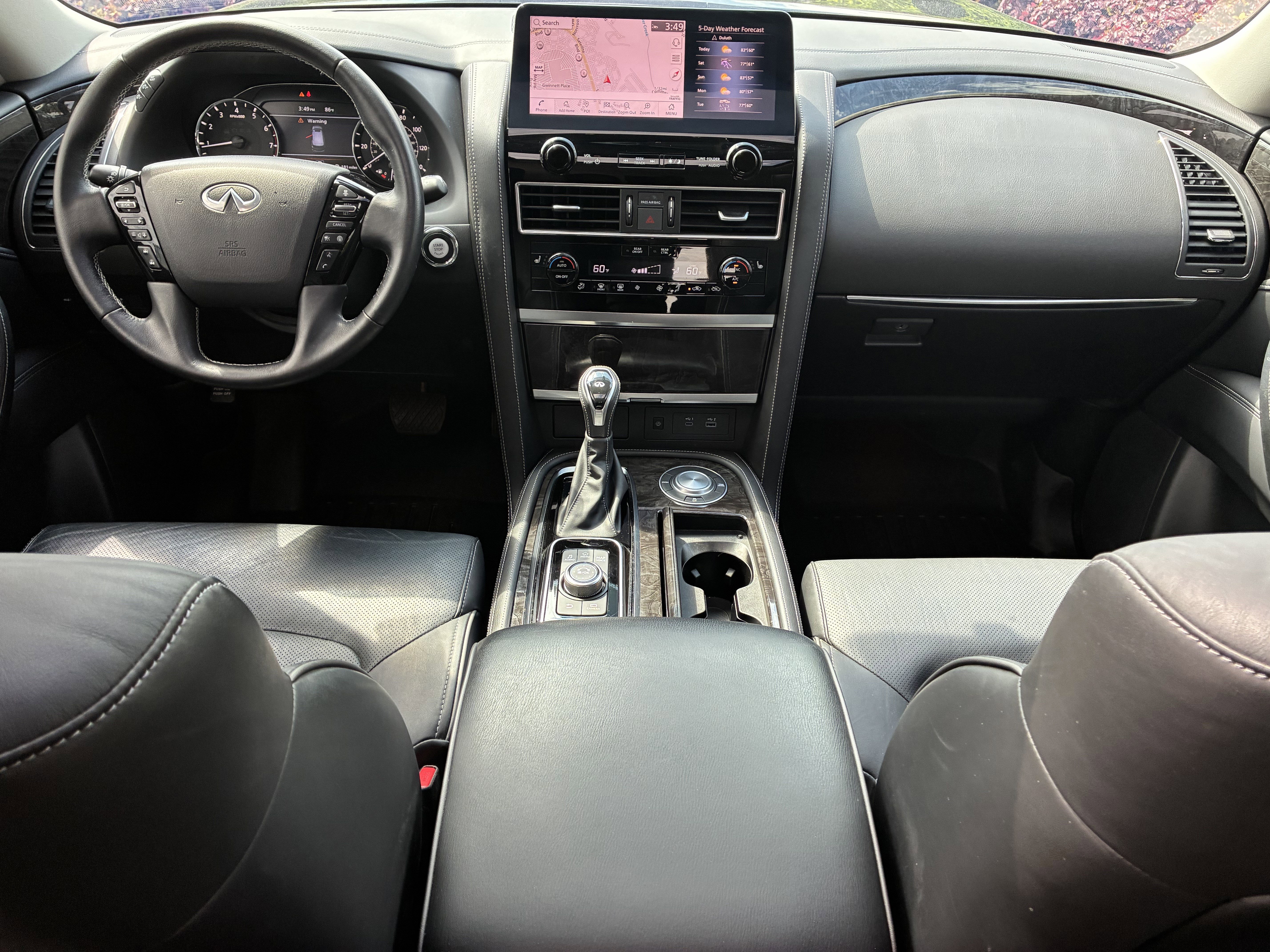 Used 2024 INFINITI QX80 Luxe w/ All-Season Package RWD image 19