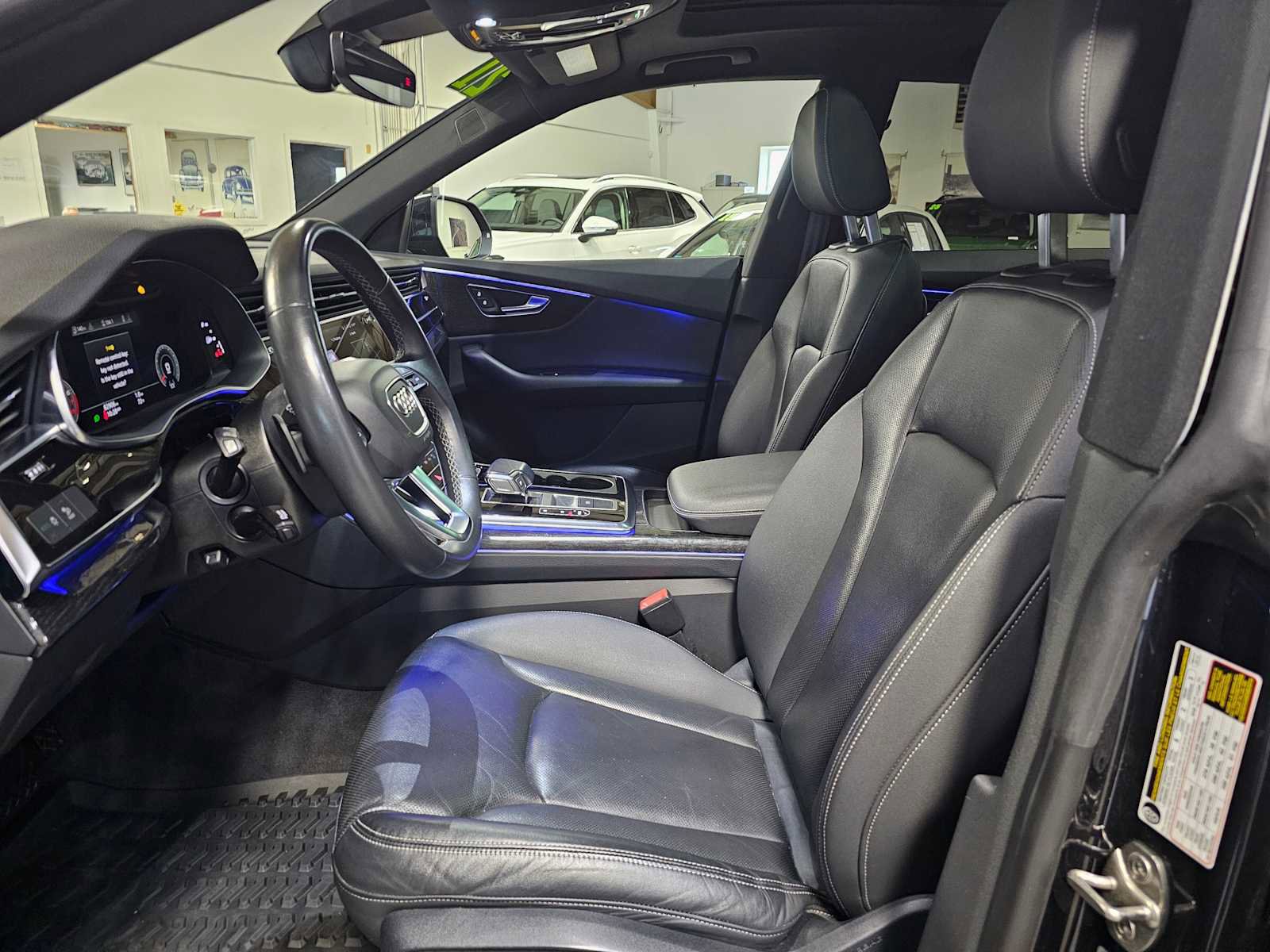 Used 2021 Audi Q8 Premium Plus w/ Premium Plus Package image 21