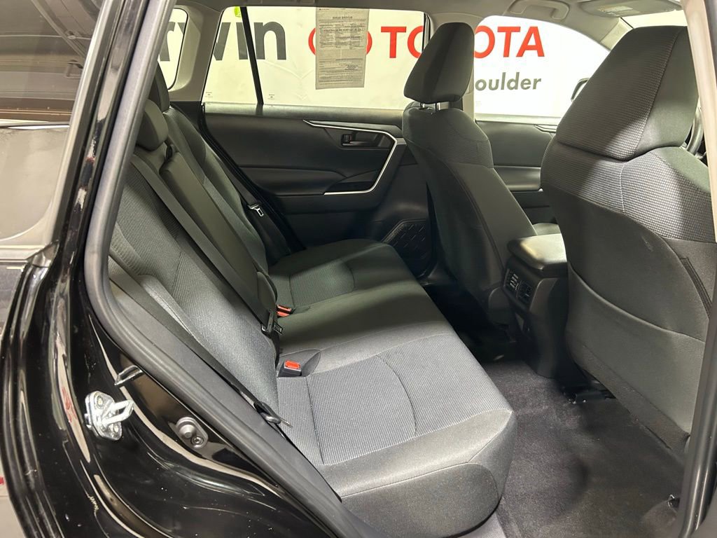Used 2025 Toyota RAV4 LE image 15