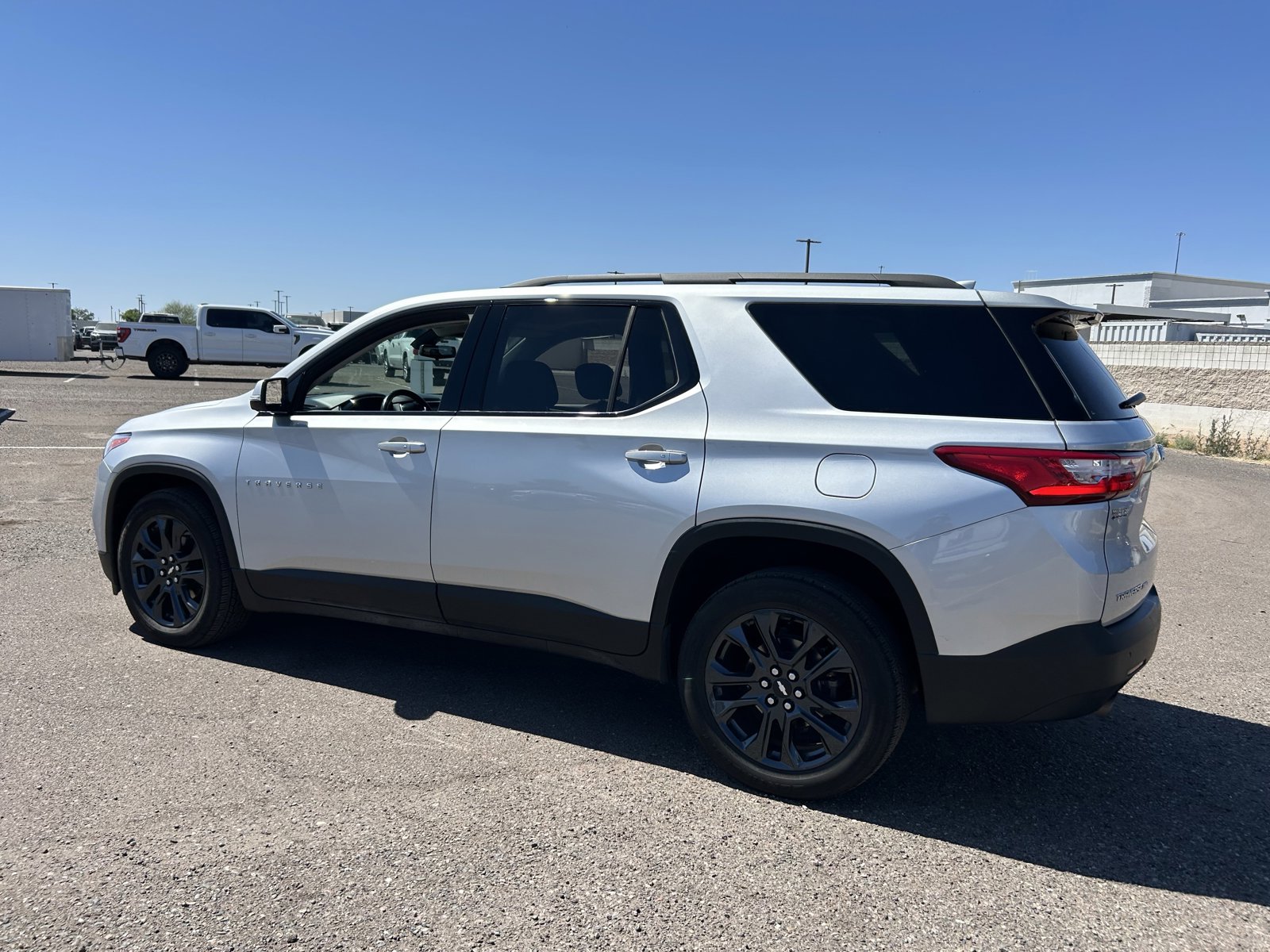 Used 2020 Chevrolet Traverse RS image 3