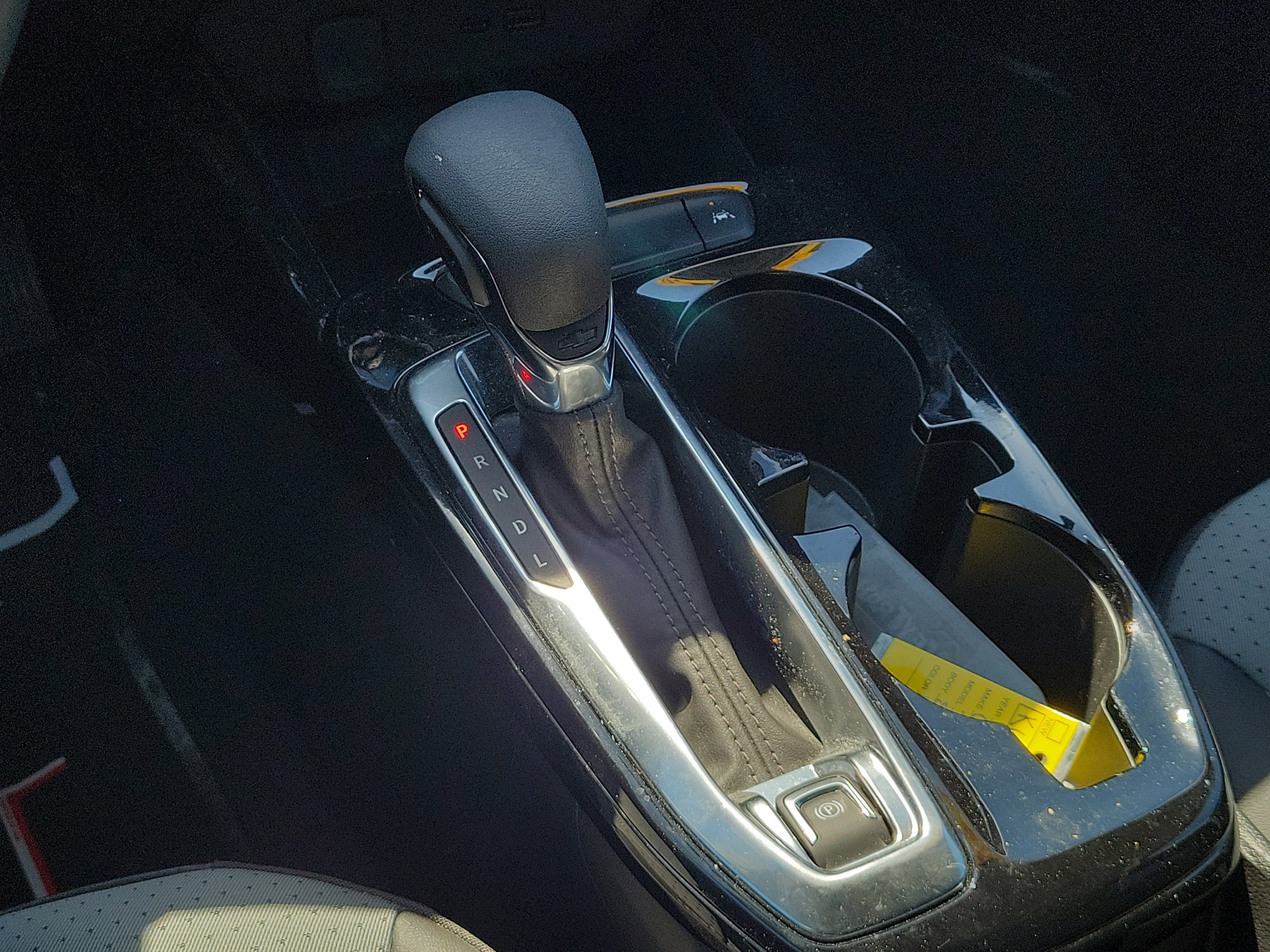 Used 2024 Chevrolet Trax LT w/ Driver Confidence Package FWD image 33