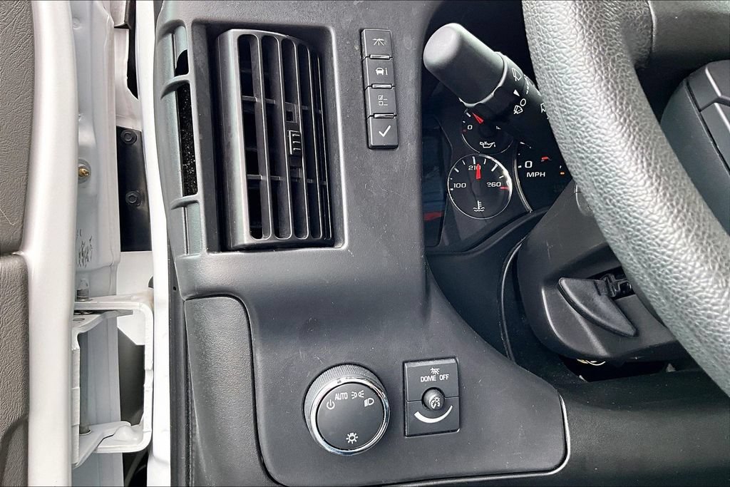 Used 2024 Chevrolet Express 3500 LT w/ LT Preferred Equipment Group RWD image 16