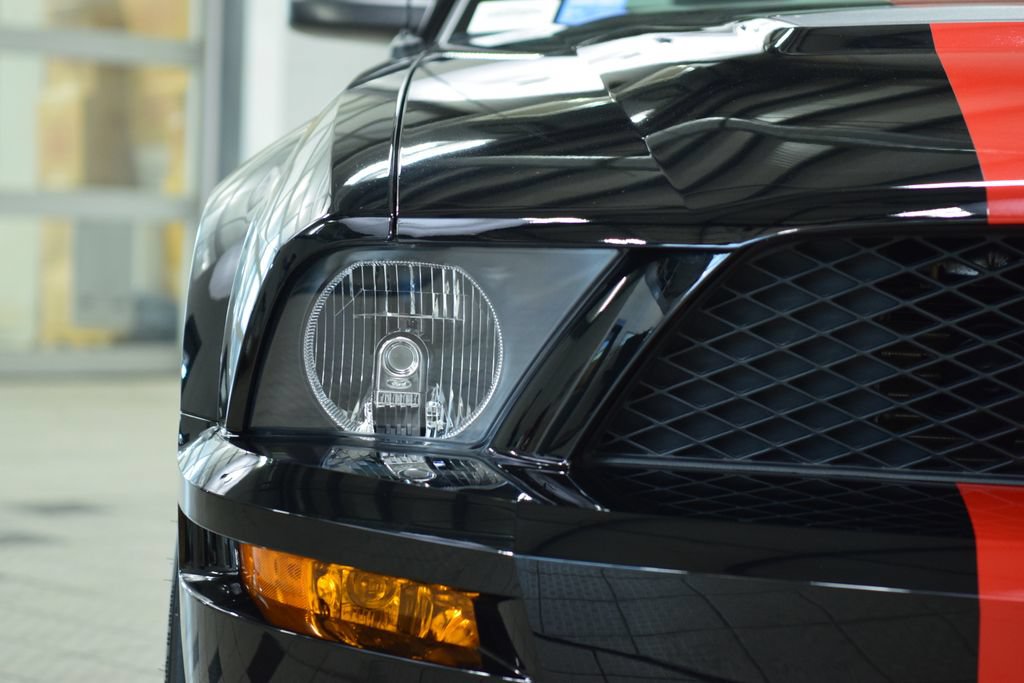 Used 2009 Ford Mustang Shelby GT500 RWD image 12