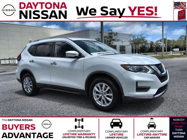 Used 2020 Nissan Rogue SV FWD image 1