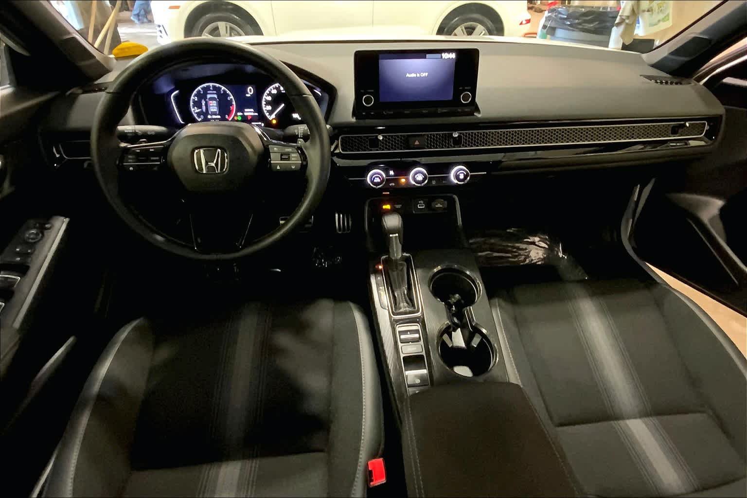 Used 2024 Honda Civic Sport image 29