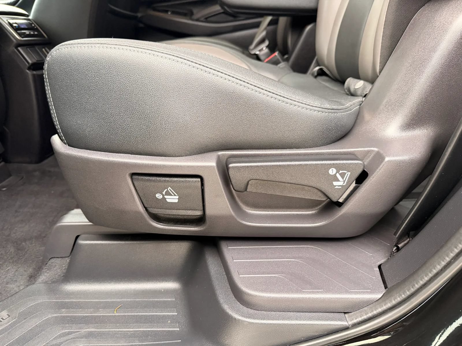 Used 2022 Subaru Ascent Onyx Edition AWD/4WD image 43