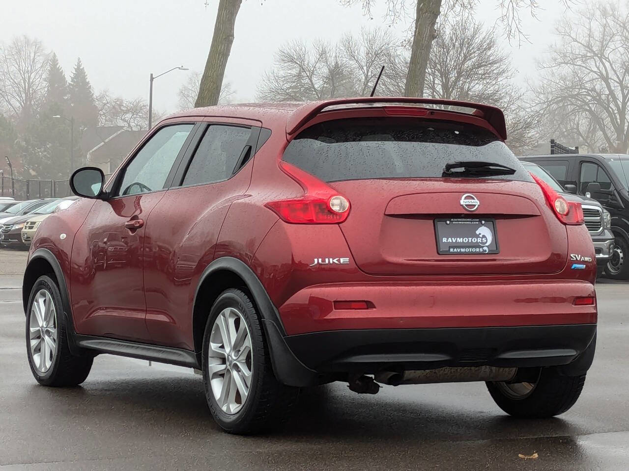 Used 2013 Nissan Juke SV image 10