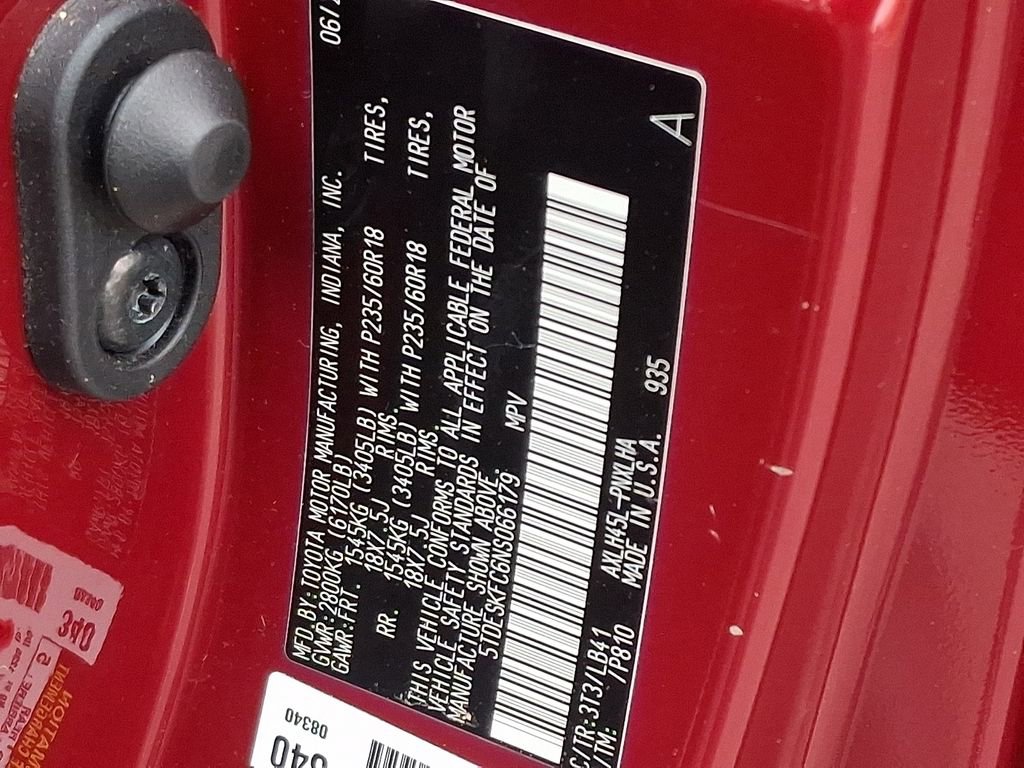 Used 2022 Toyota Sienna Platinum image 27