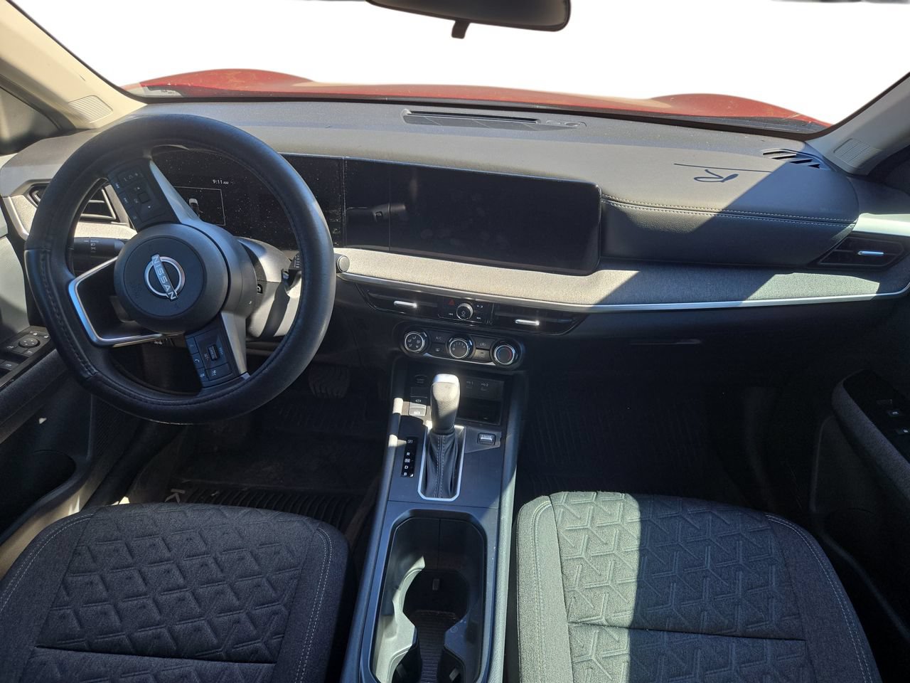 Used 2025 Nissan Kicks SV FWD image 5